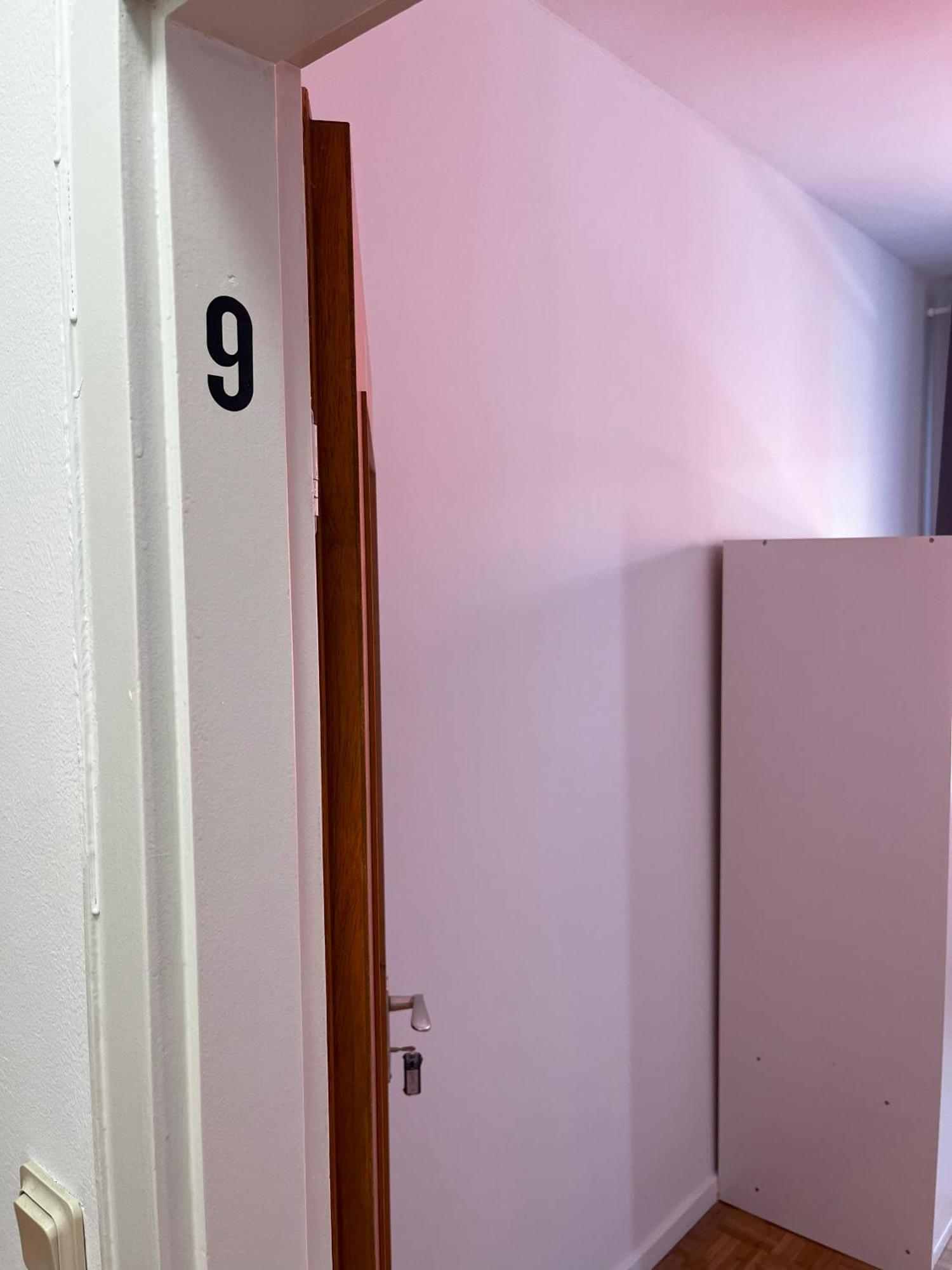 Spacious In Cologne, Near The Cathedral * Colónia
