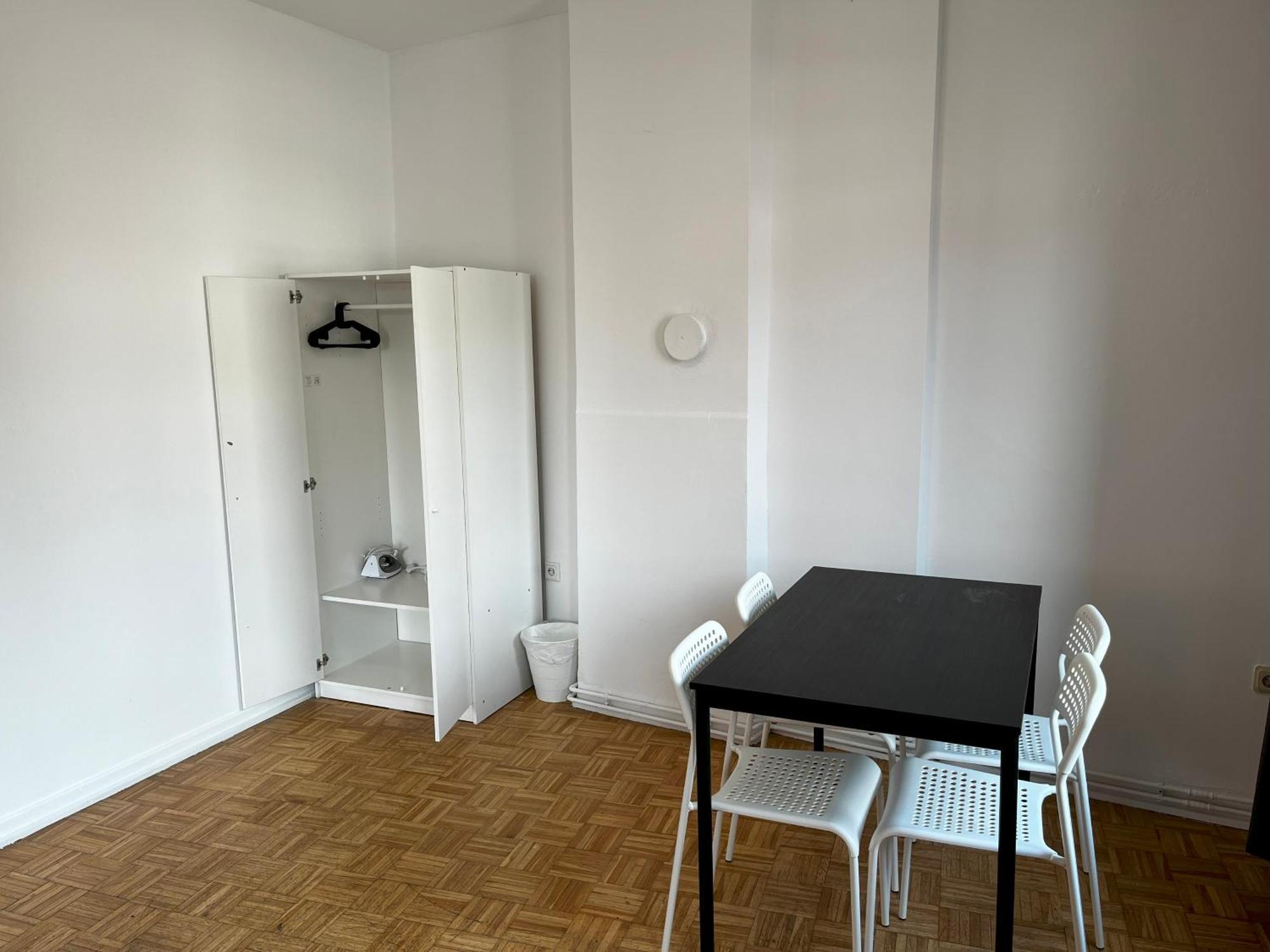 Apartamento Spacious In Cologne, Near The Cathedral *