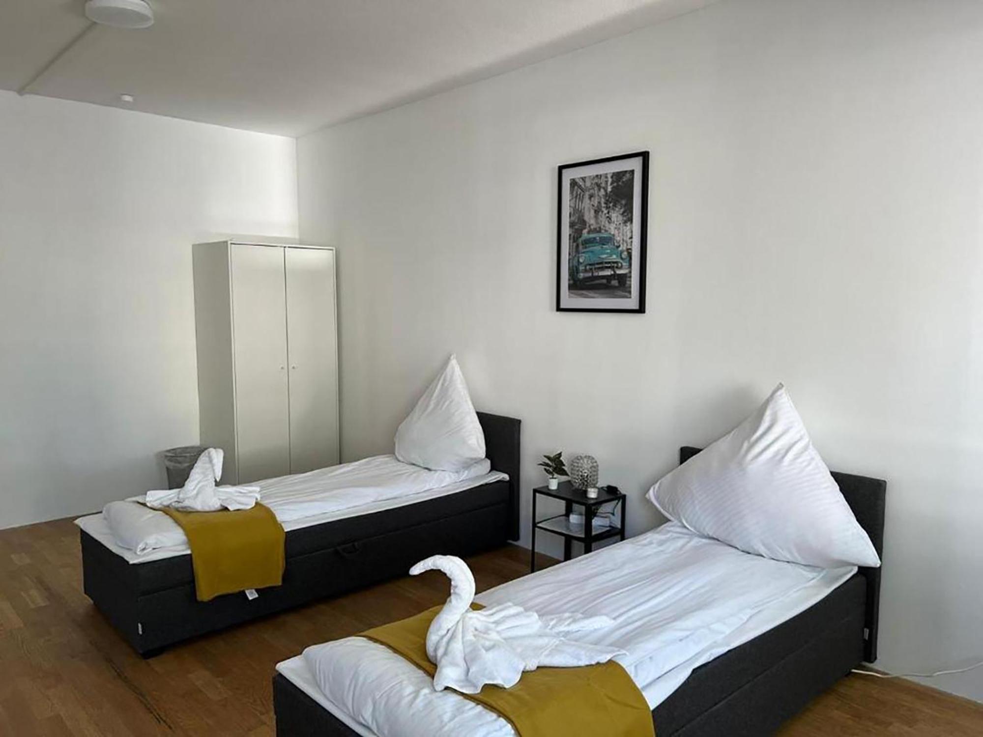 Spacious In Cologne, Near The Cathedral Apartamento Colónia